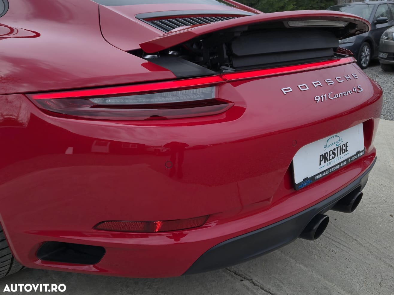 Porsche 911 Carrera 4S PDK - 8