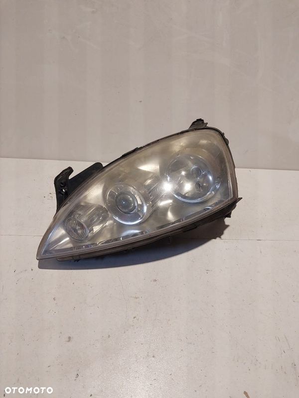 Opel corsa combo c lift soczewka lewa przednia lampa przód reflektor