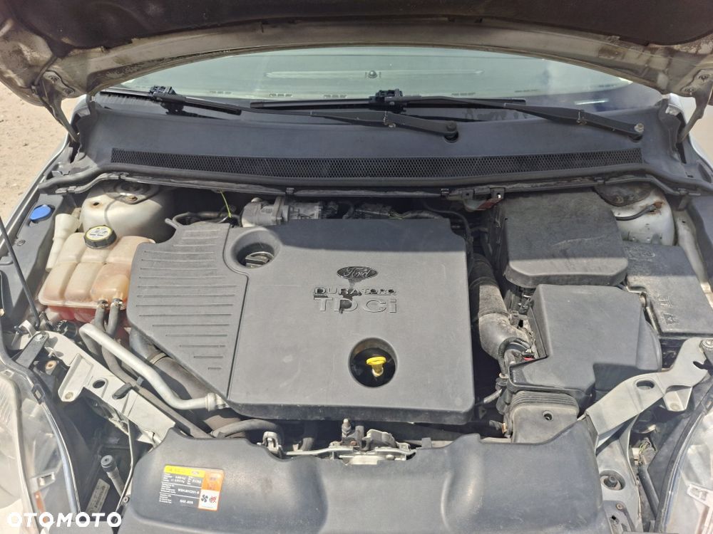 Ford Focus - 8