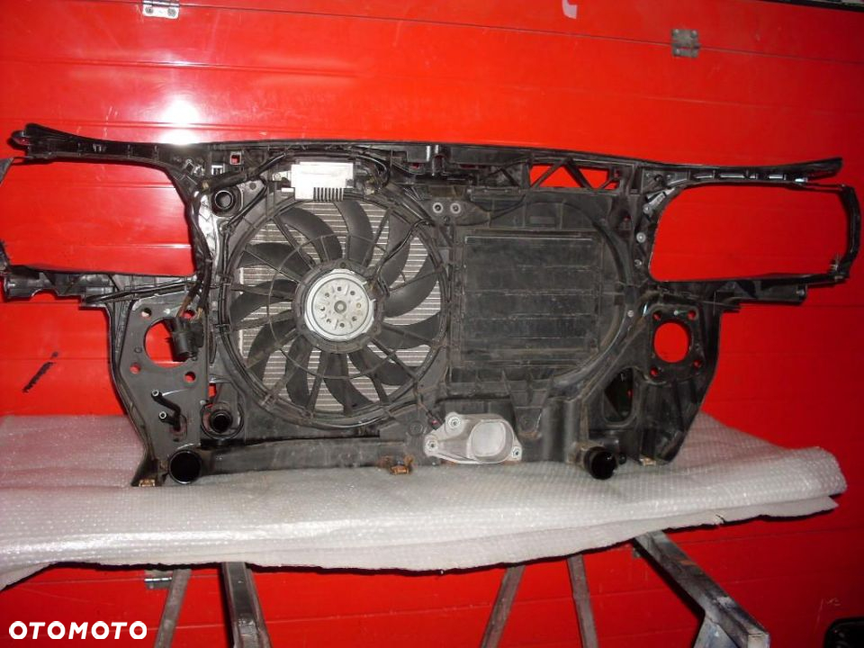 AUDI A4 8E0 04-07 B7 PAS WZMOCNIENIE 1.9 TDI 2.0 - 2
