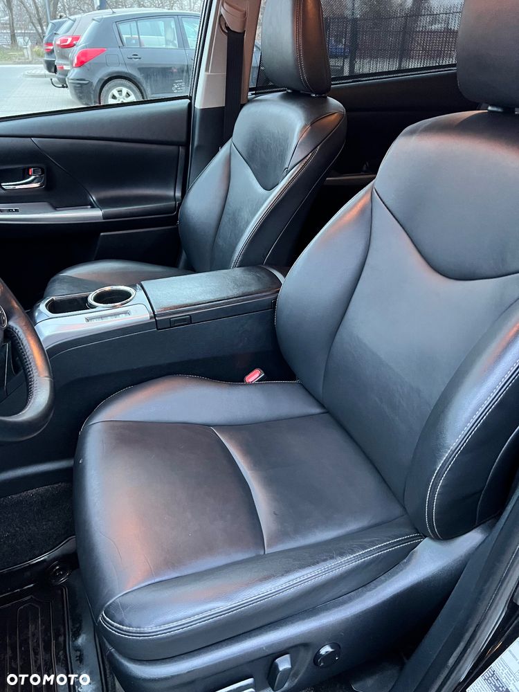 Toyota Prius+ (Hybrid) Comfort - 25