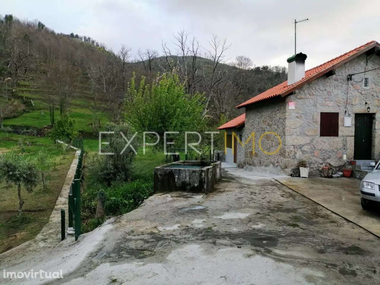 Quinta situada nos Vales no Concelho de Seia na Serra da Estrela - Grande imagem: 3/14