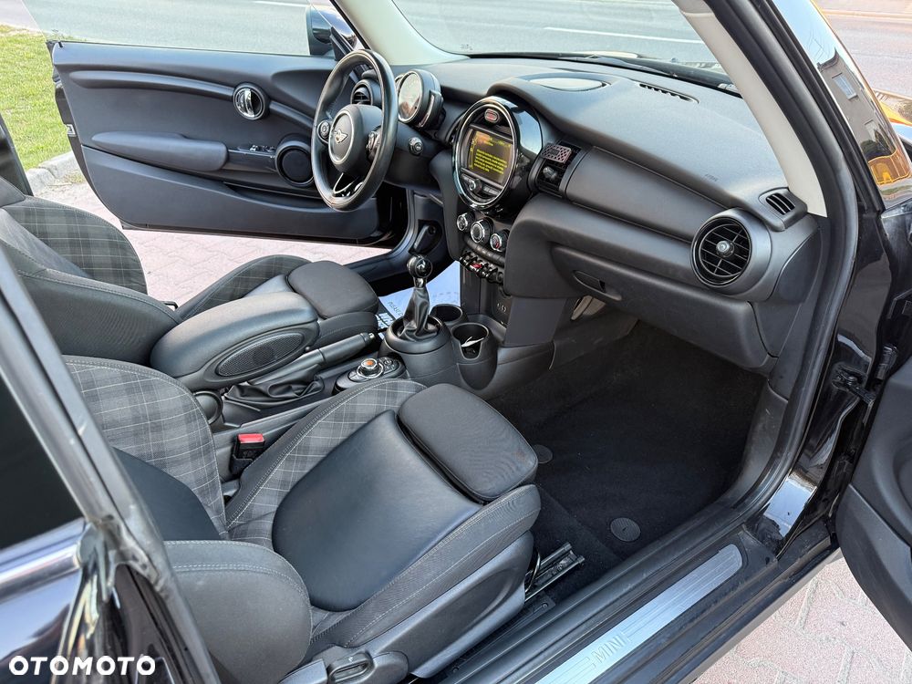 MINI Cooper - 26
