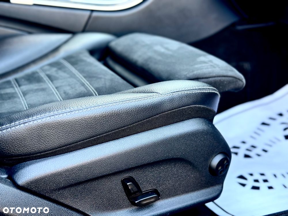Mercedes-Benz Klasa C 220 d 9G-TRONIC AMG Line - 31