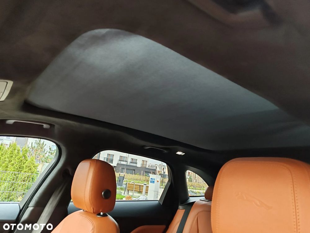 Jaguar F-Pace 2.0 i4D AWD Portfolio - 11