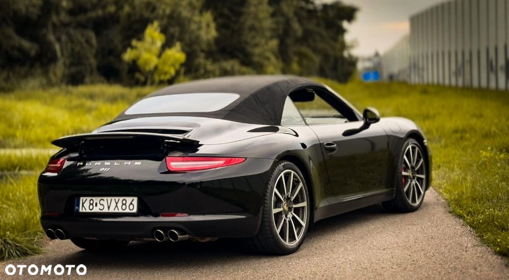 Porsche 911 Carrera S PDK - 23