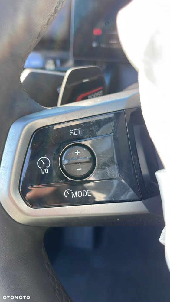 BMW Seria 5 520i M Sport Edition - 23