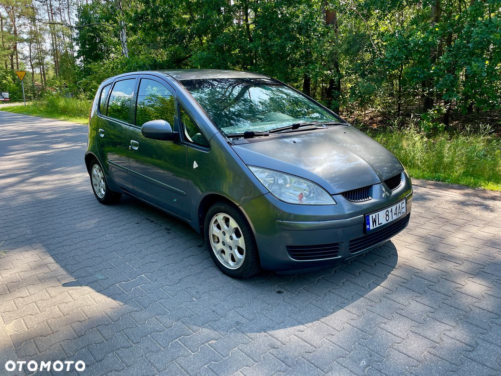 Mitsubishi Colt - 2