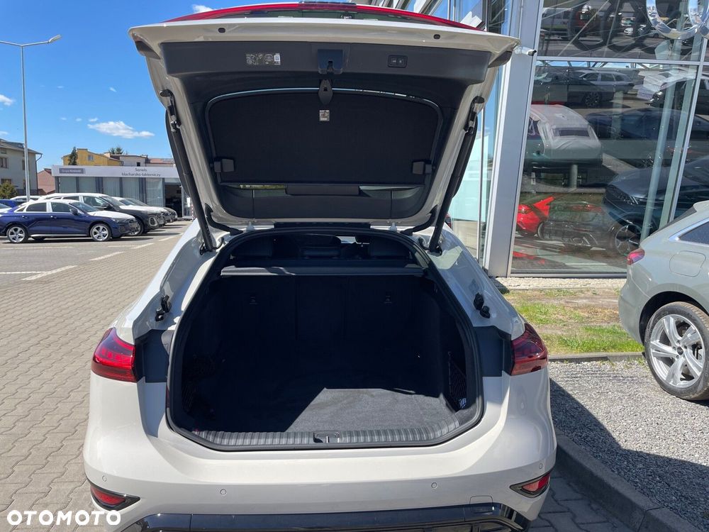 Audi A6 Sportback e-tron - 7