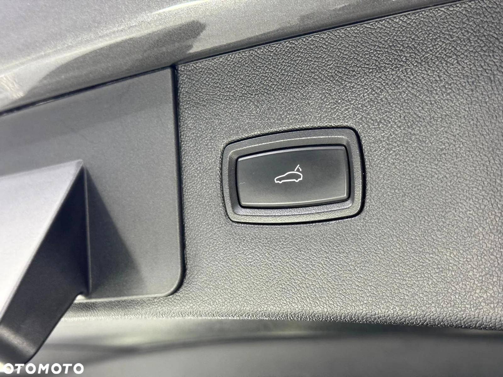 Porsche Cayenne E-Hybrid Platinum Edition - 34