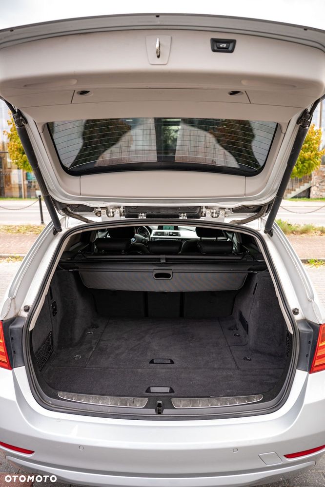 BMW Seria 3 318d DPF - 20