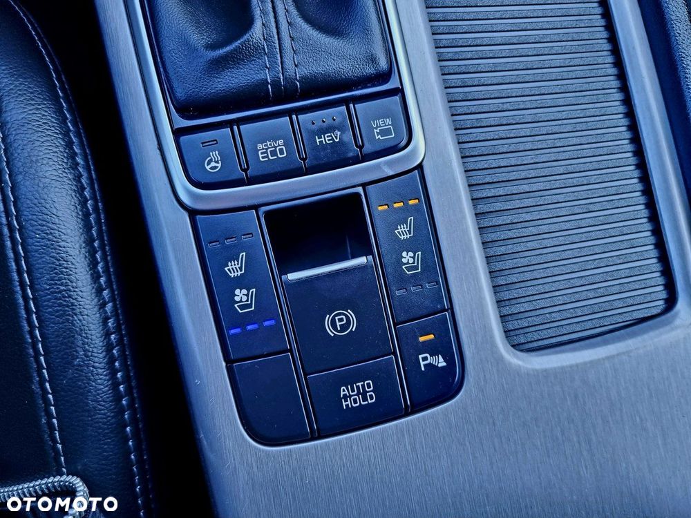 Kia Optima - 24
