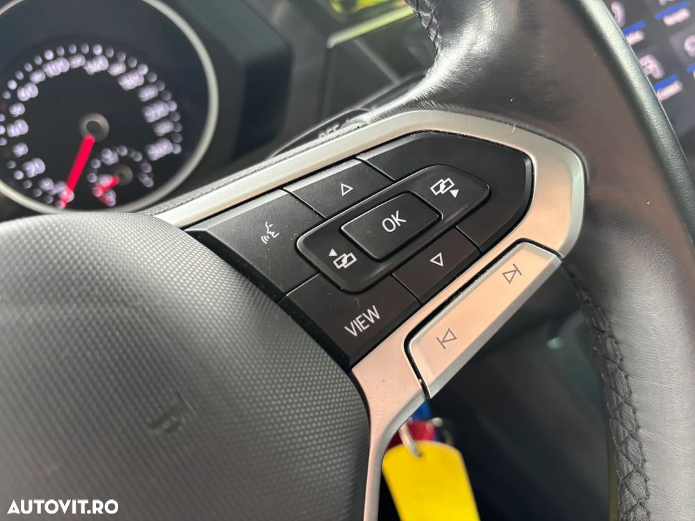 Volkswagen Tiguan 2.0 TDI DSG Life - 18