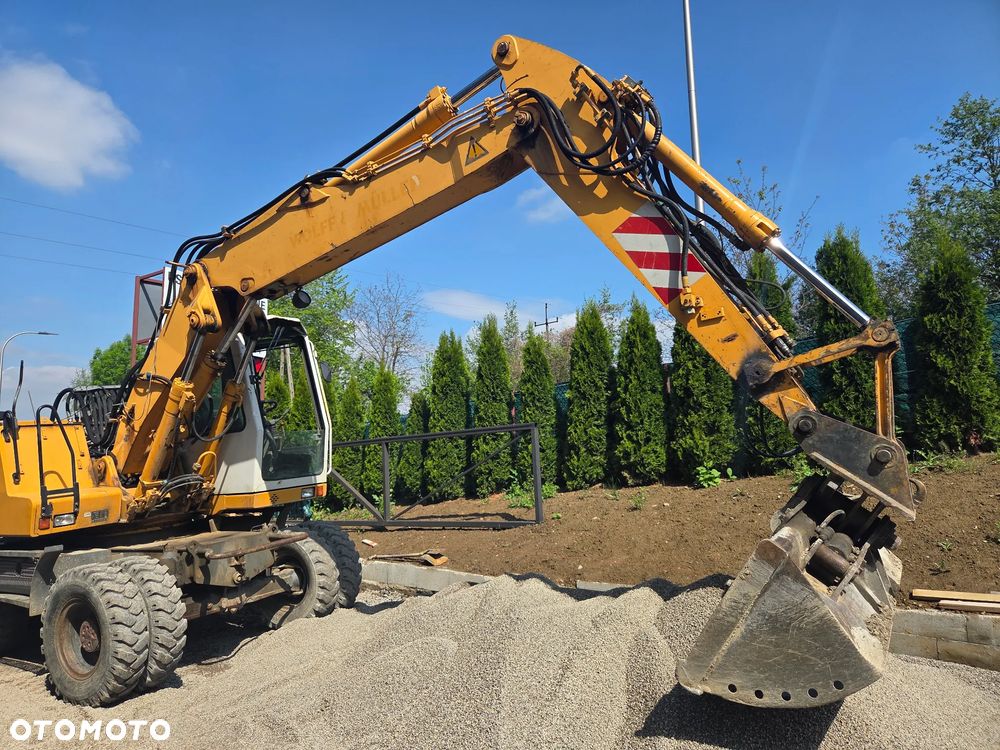 Liebherr A 316 - 1