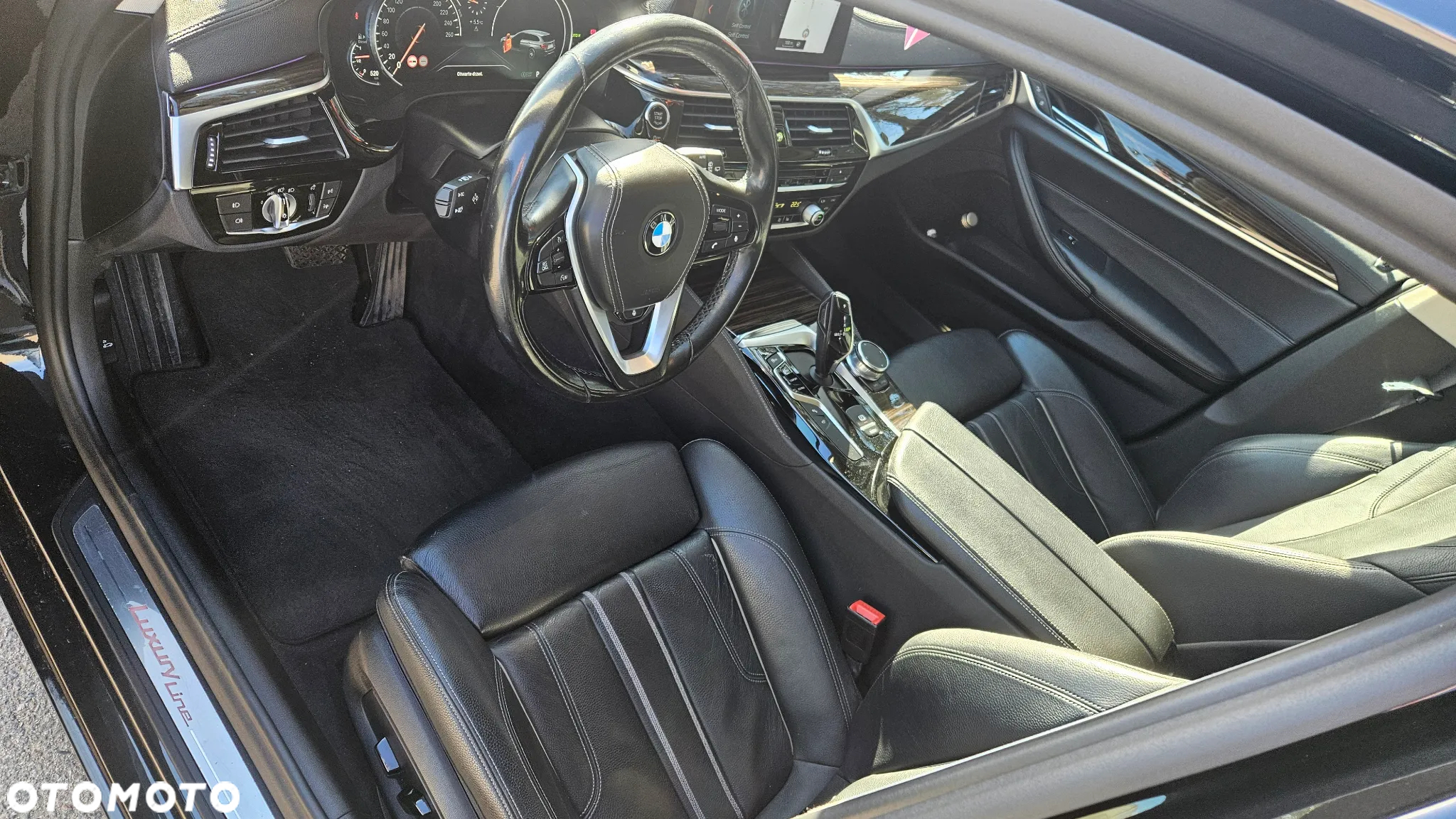 BMW Seria 5 520d Touring Luxury Line - 20