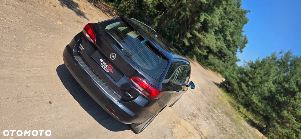 Opel Astra 1.4 Turbo Start/Stop Dynamic - 11