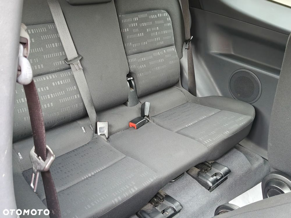 Mitsubishi Colt 1.1 Inform EU5 - 19
