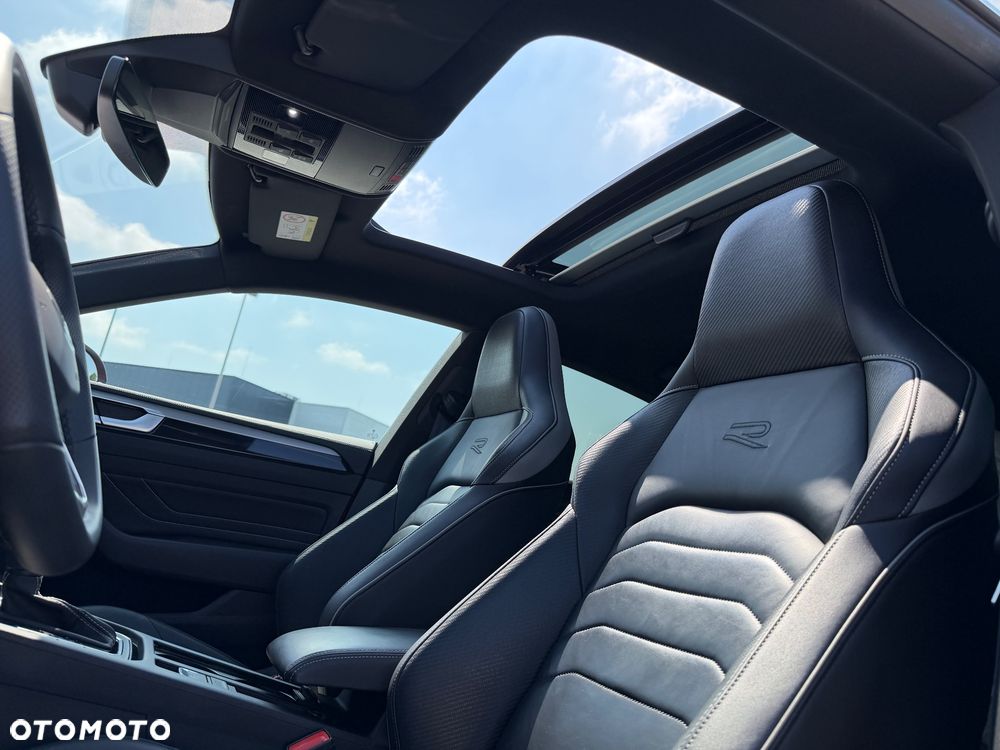 Volkswagen Arteon 2.0 TDI SCR 4Motion DSG R-Line - 16