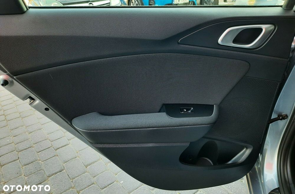 Kia Ceed 1.5 T-GDI M DCT - 29