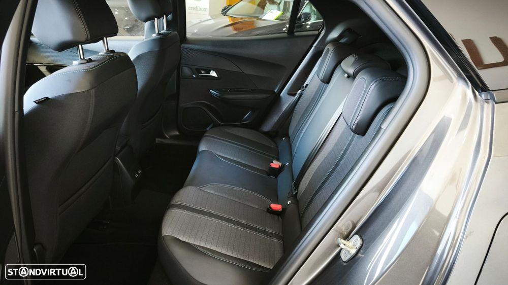 Peugeot 2008 1.5 BlueHDi Allure - 11