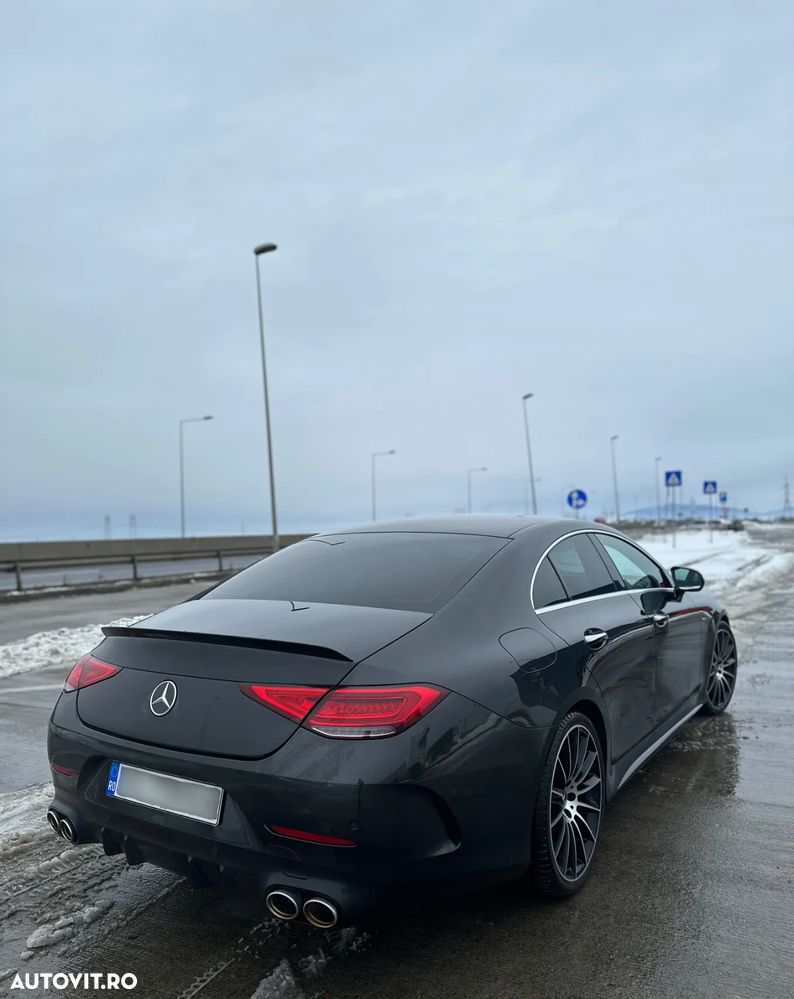 Mercedes-Benz CLS - 6
