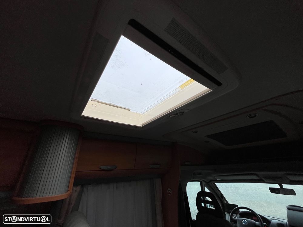 Adria Adriatik Coral S680 SP - 21