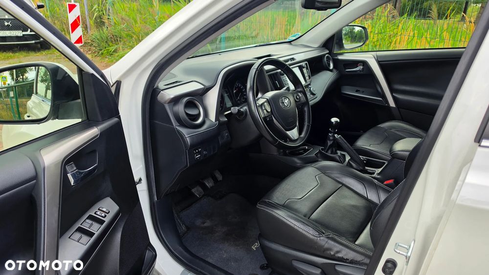 Toyota RAV4 2.0 D-4D 4x2 Start-Stop Edition S+ - 11