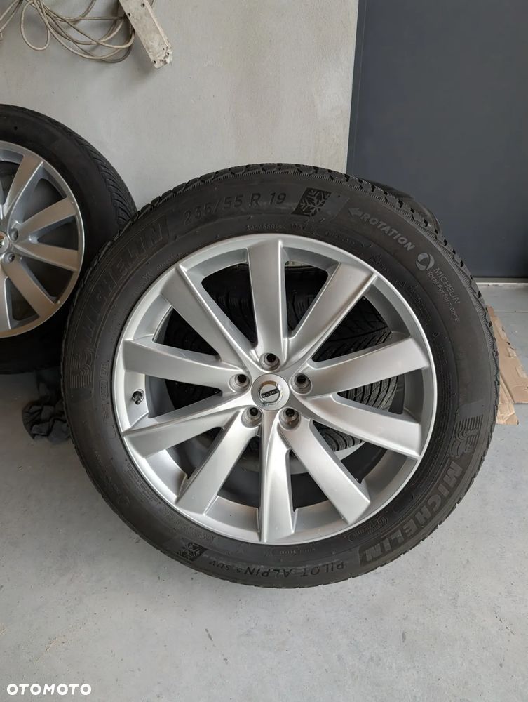 Volvo XC 60 D5 AWD R-Design - 38