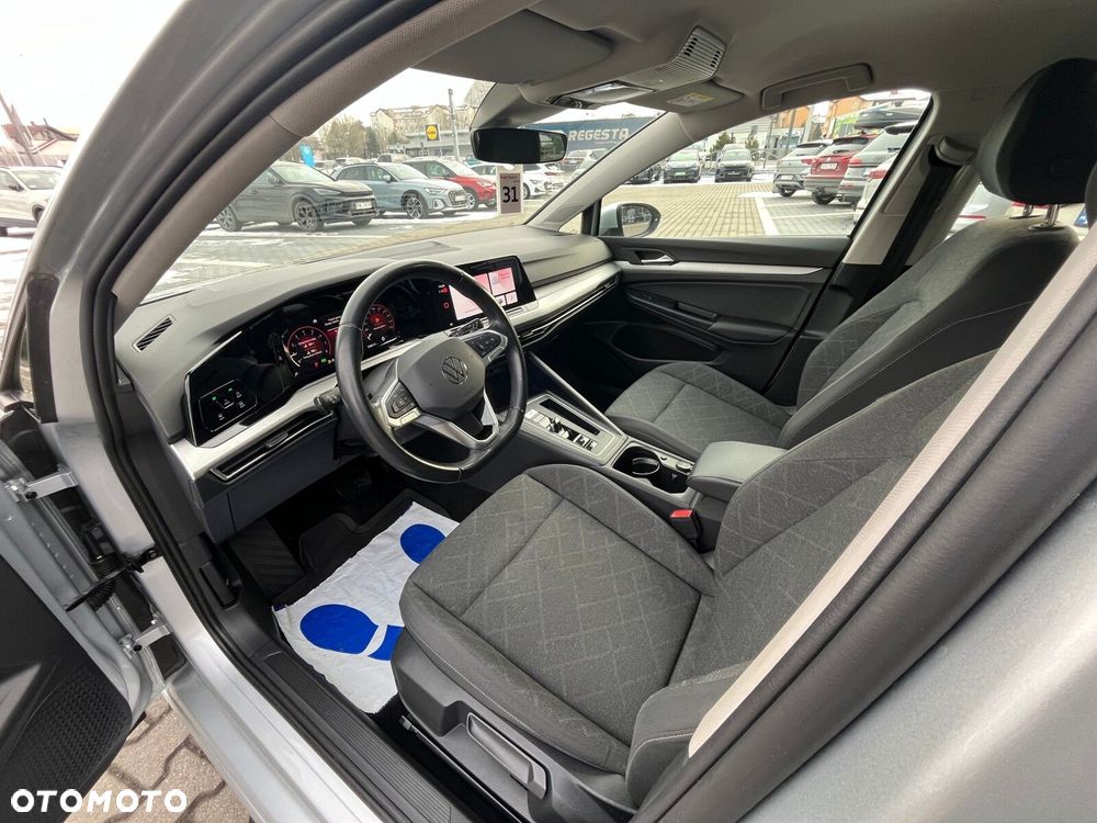 Volkswagen Golf - 12