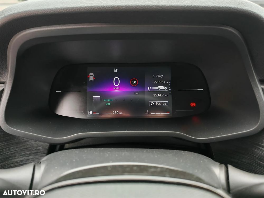 Renault Trafic 2.0 Blue dCi 110 S&S L1 8+1 Zen - 9