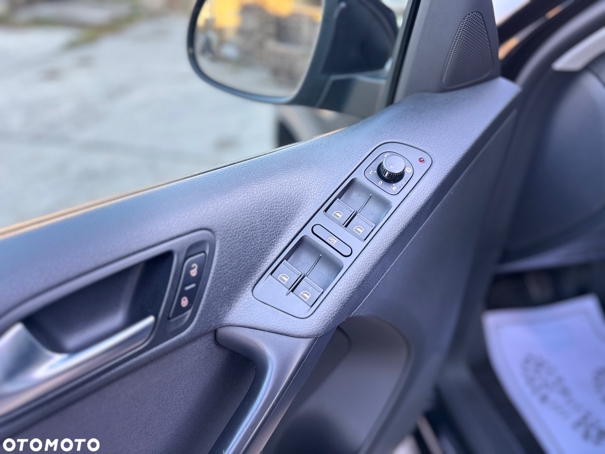 Volkswagen Tiguan - 21