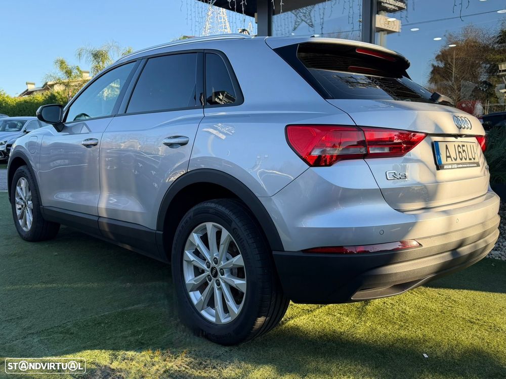 Audi Q3 45 TFSIe S tronic - 13