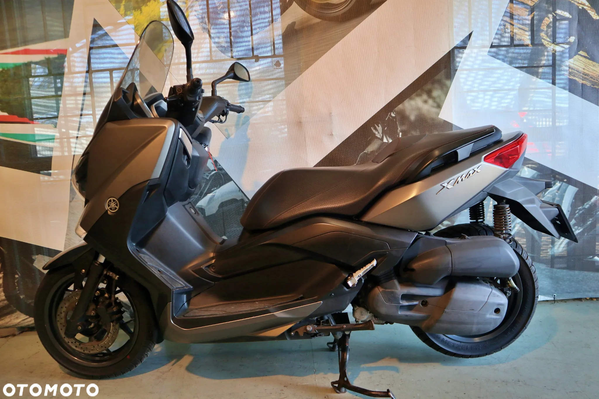 Yamaha X-max - 4