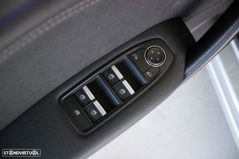 Renault Captur 1.0 TCe Exclusive - 12