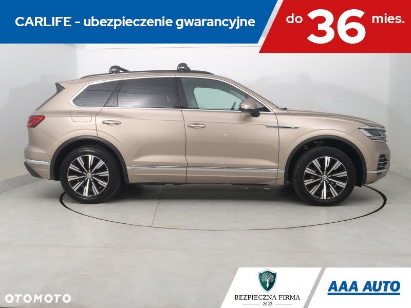 Volkswagen Touareg - 8