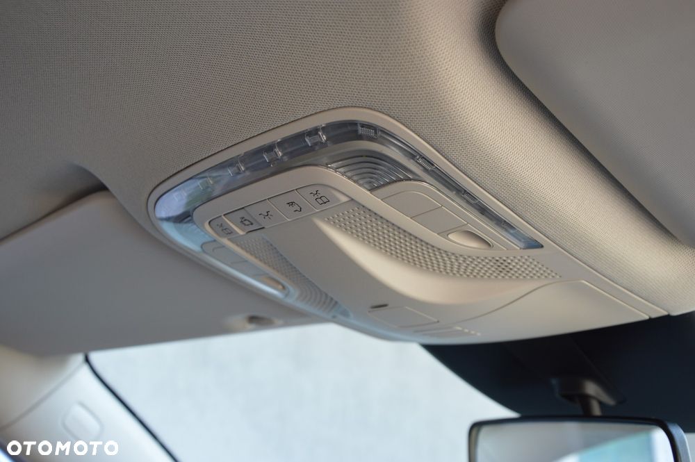 Mercedes-Benz Vito CDI Tourer Base 447.705 - 28