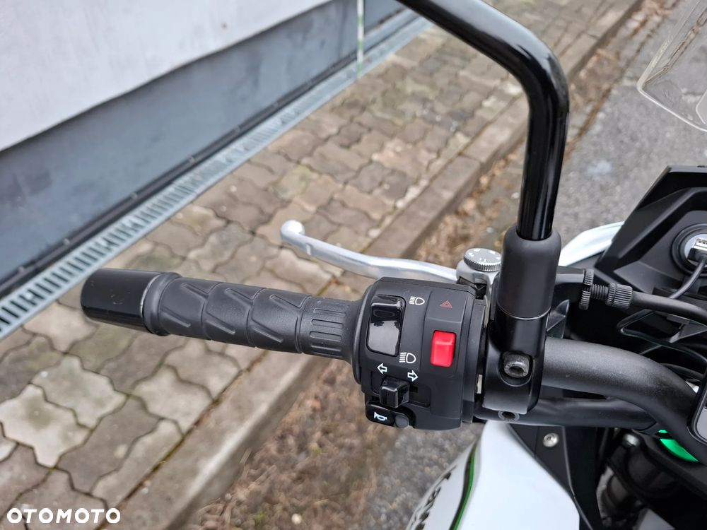 Kawasaki Versys 650 - 23