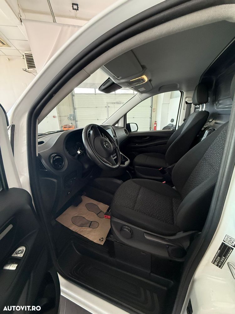Mercedes-Benz Vito eVito Lung 60 kWh 204CP FWD - 7