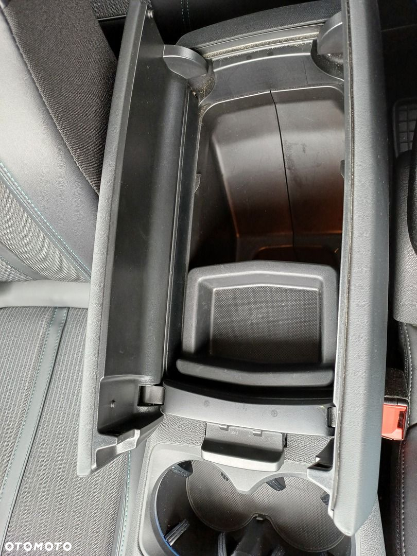 Peugeot 3008 - 33