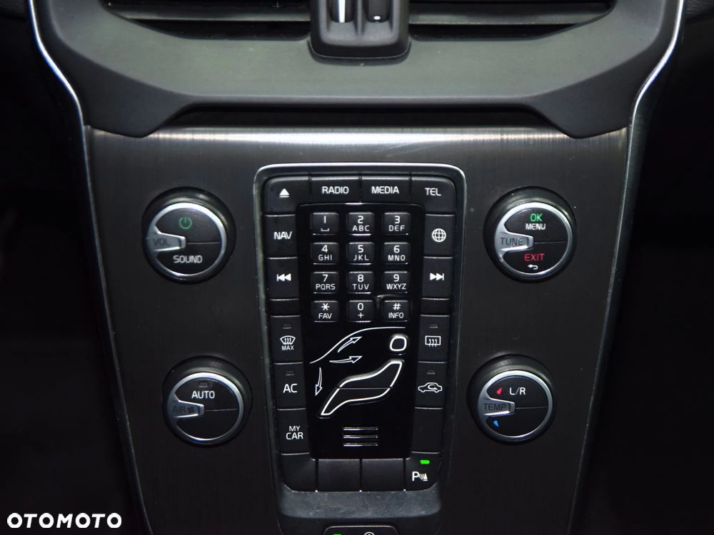 Volvo V40 - 29