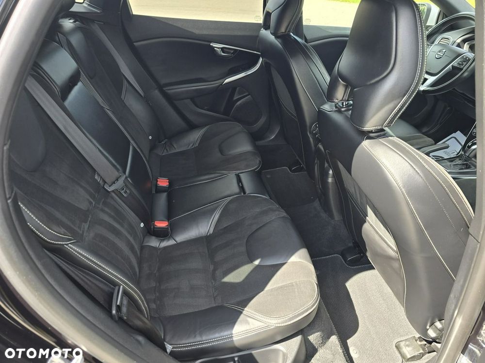 Volvo V40 - 22