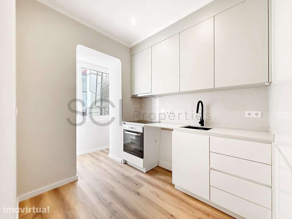 Apartamento T3 remodelado em Arroios, Lisboa - Grande imagem: 4/38