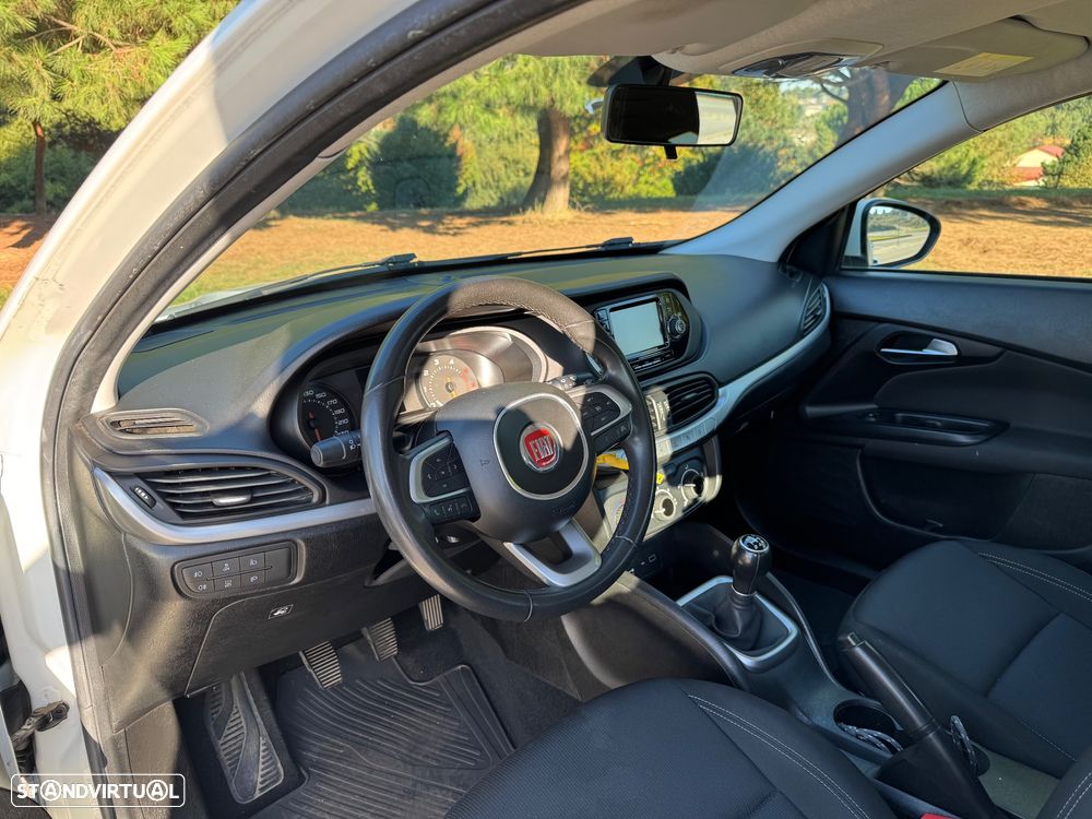 Fiat Tipo 1.3 M-Jet Lounge J17 - 4