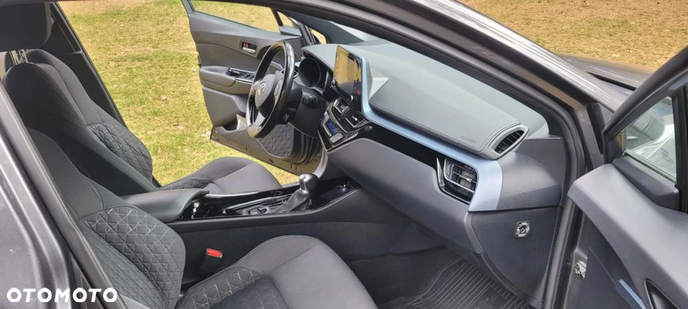 Toyota C-HR 1.8 Hybrid Prestige - 10