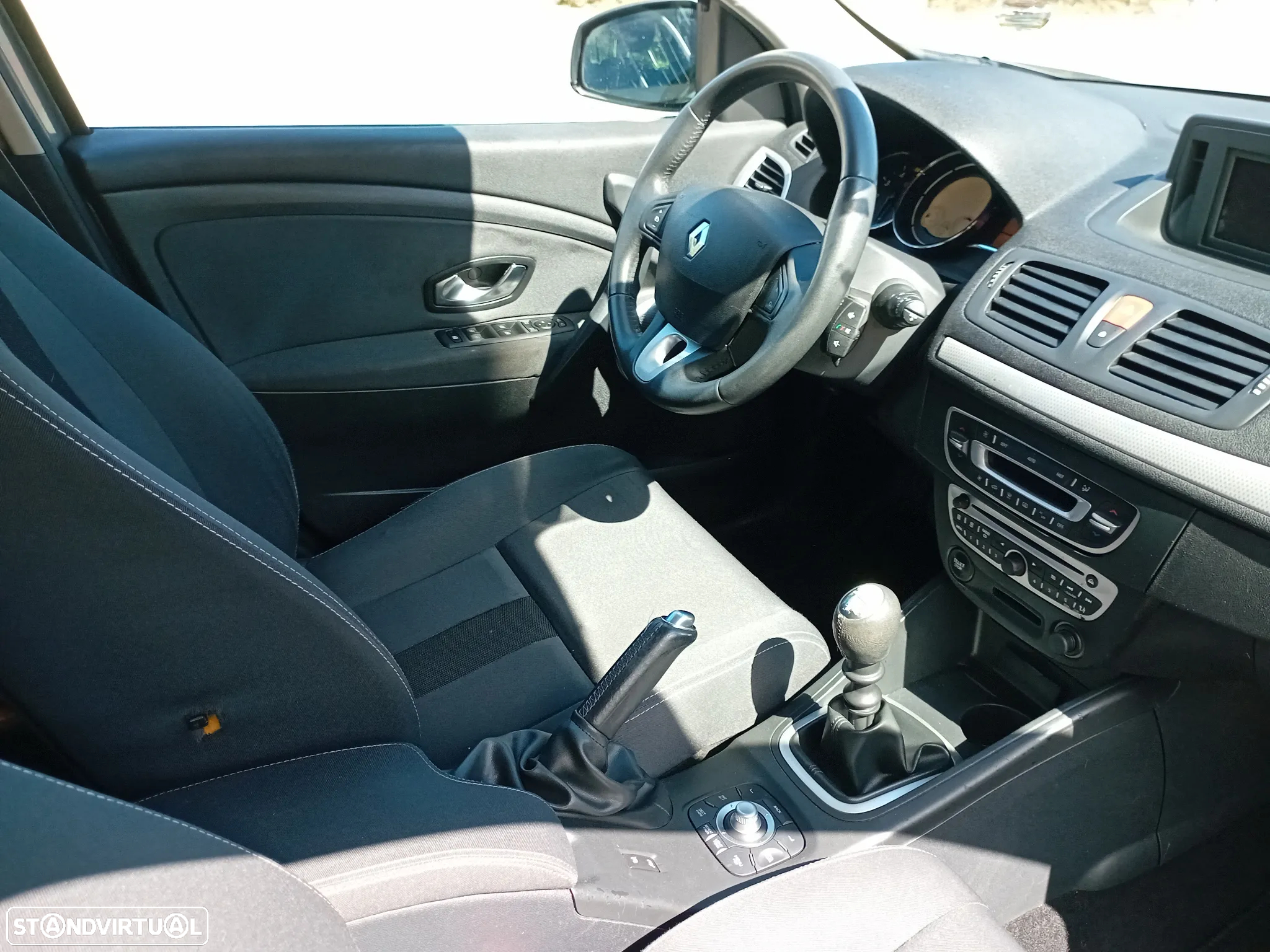 Renault Mégane Sport Tourer 1.5 dCi Dynamique - 12