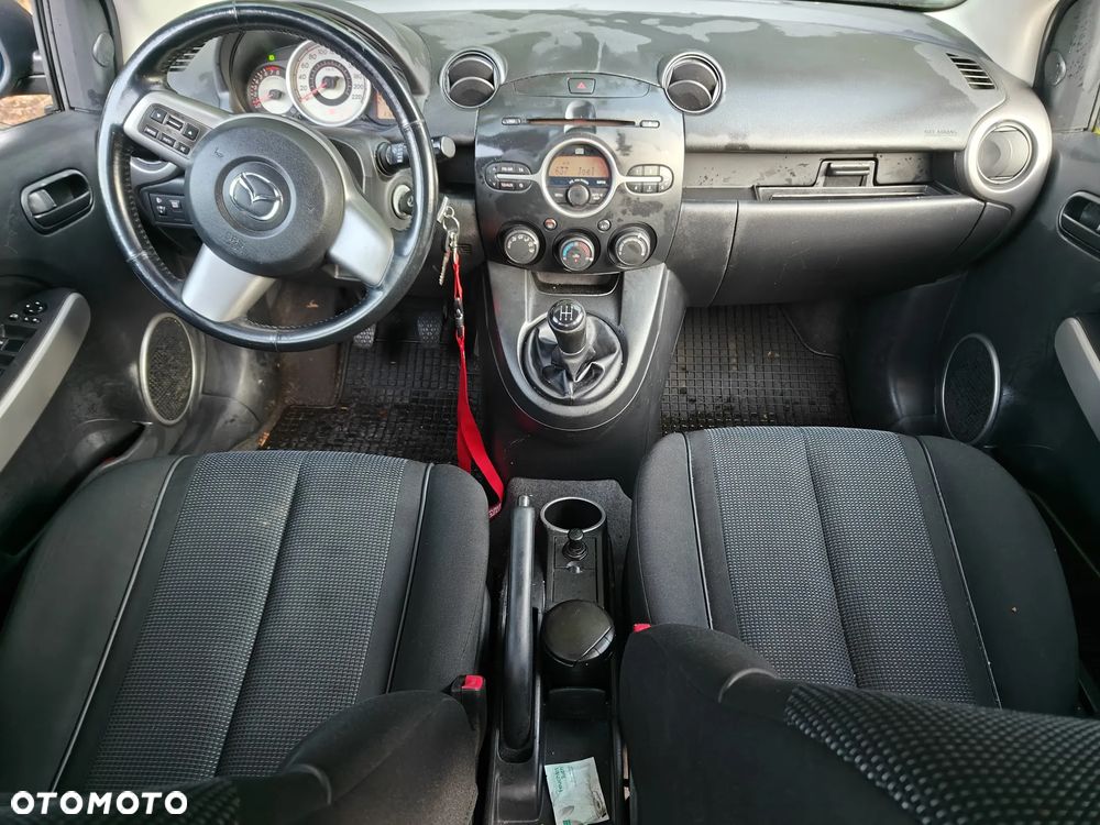 Mazda 2 1.3 Exclusive - 5
