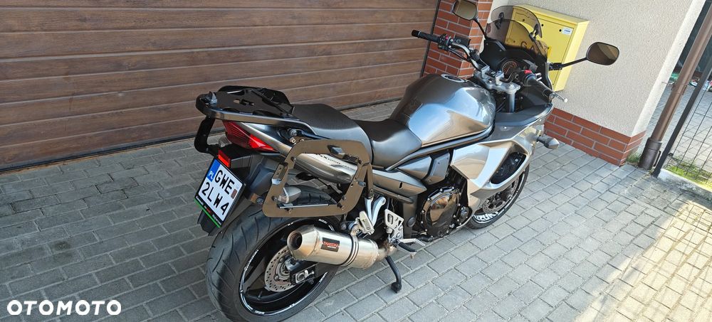 Suzuki GSX - 15