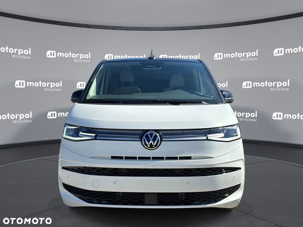 Volkswagen Multivan - 2