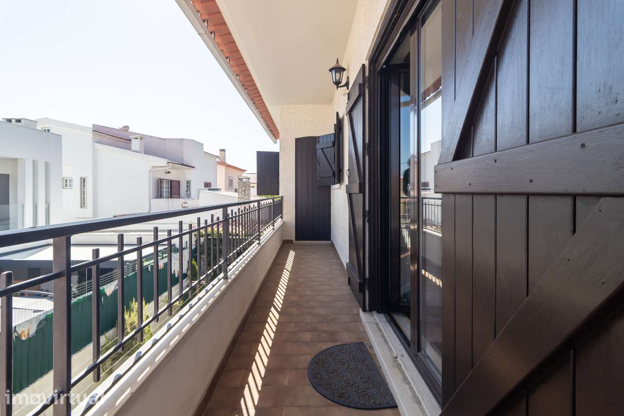 Moradia T5 isolada, Garagem , Quinta Charnequinha - Grande imagem: 5/53