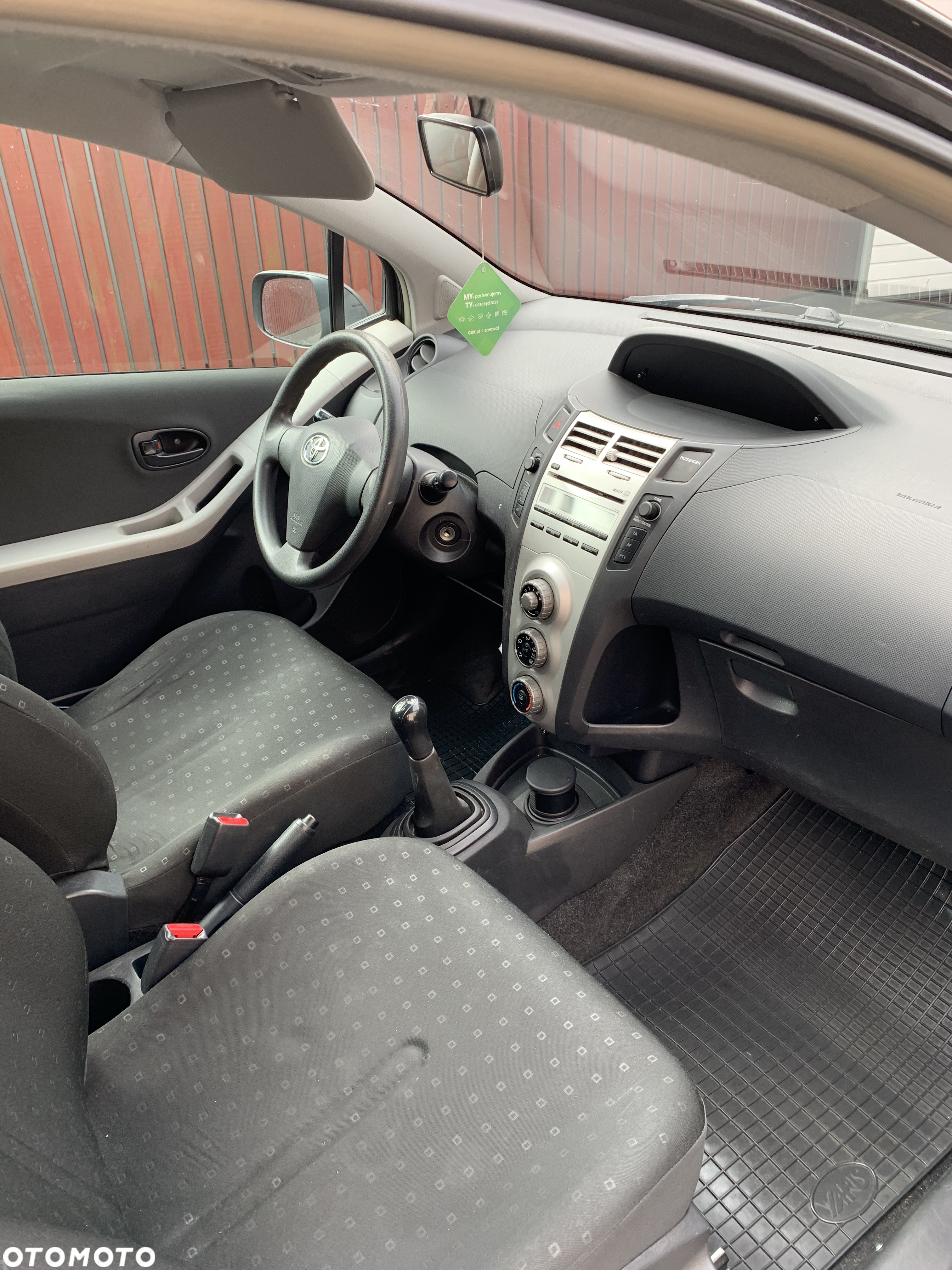Toyota Yaris - 5